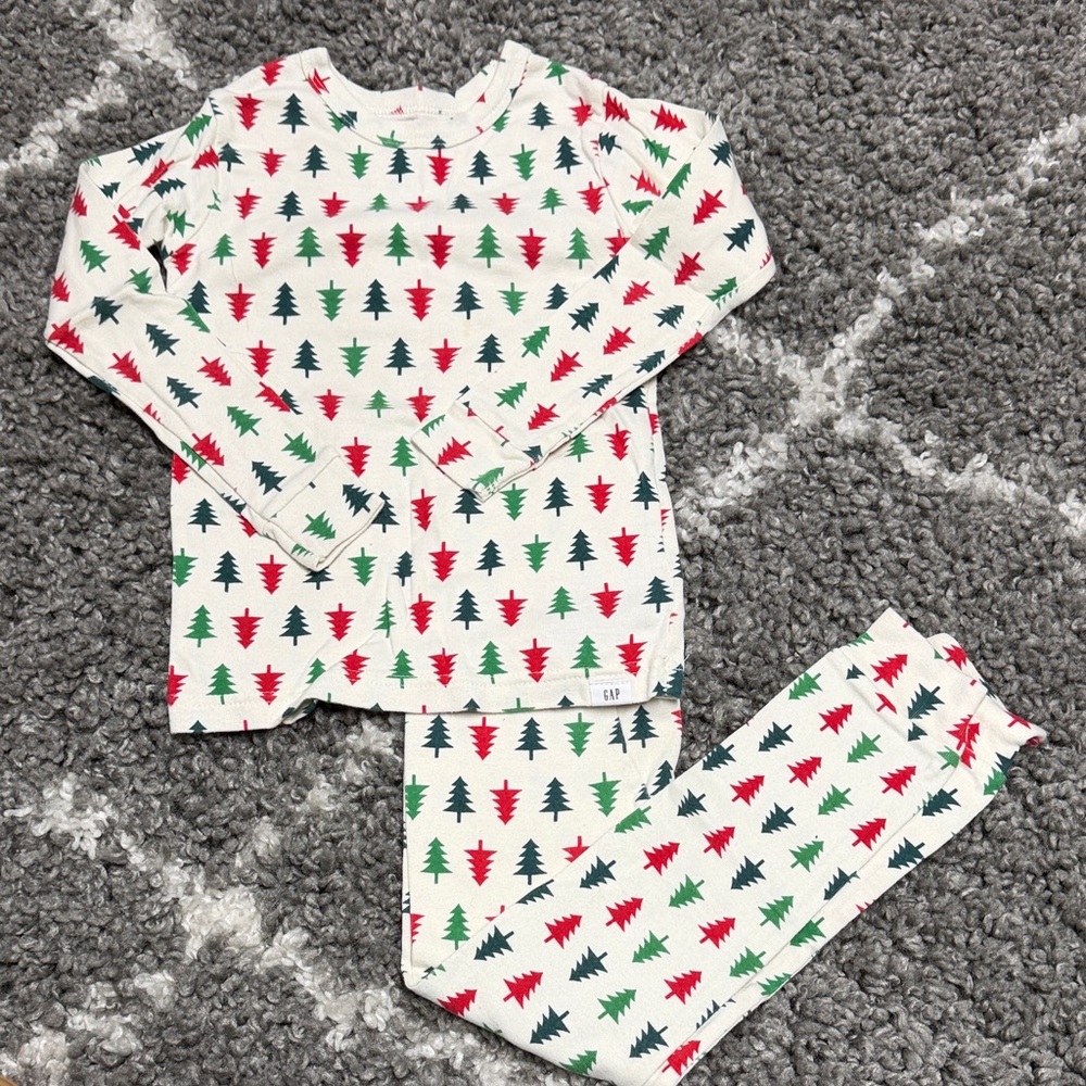 GAP Kids Pajama Set with Red and Green Tree Pattern